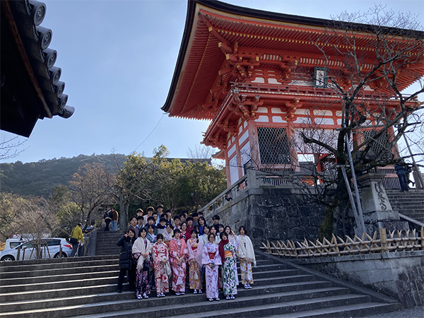 高二年级学生在京都、大阪进行了修学旅行！